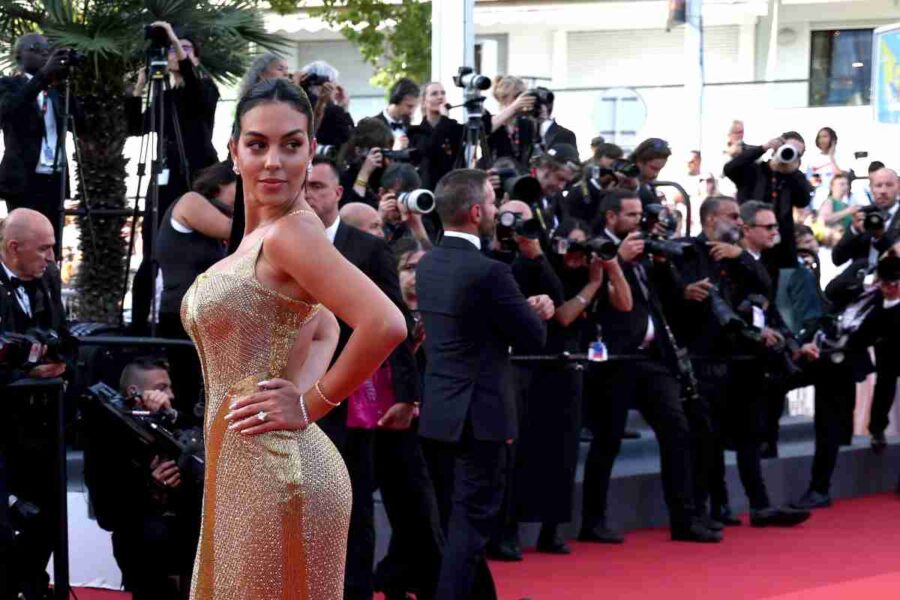 Georgina fa impazzire i fan