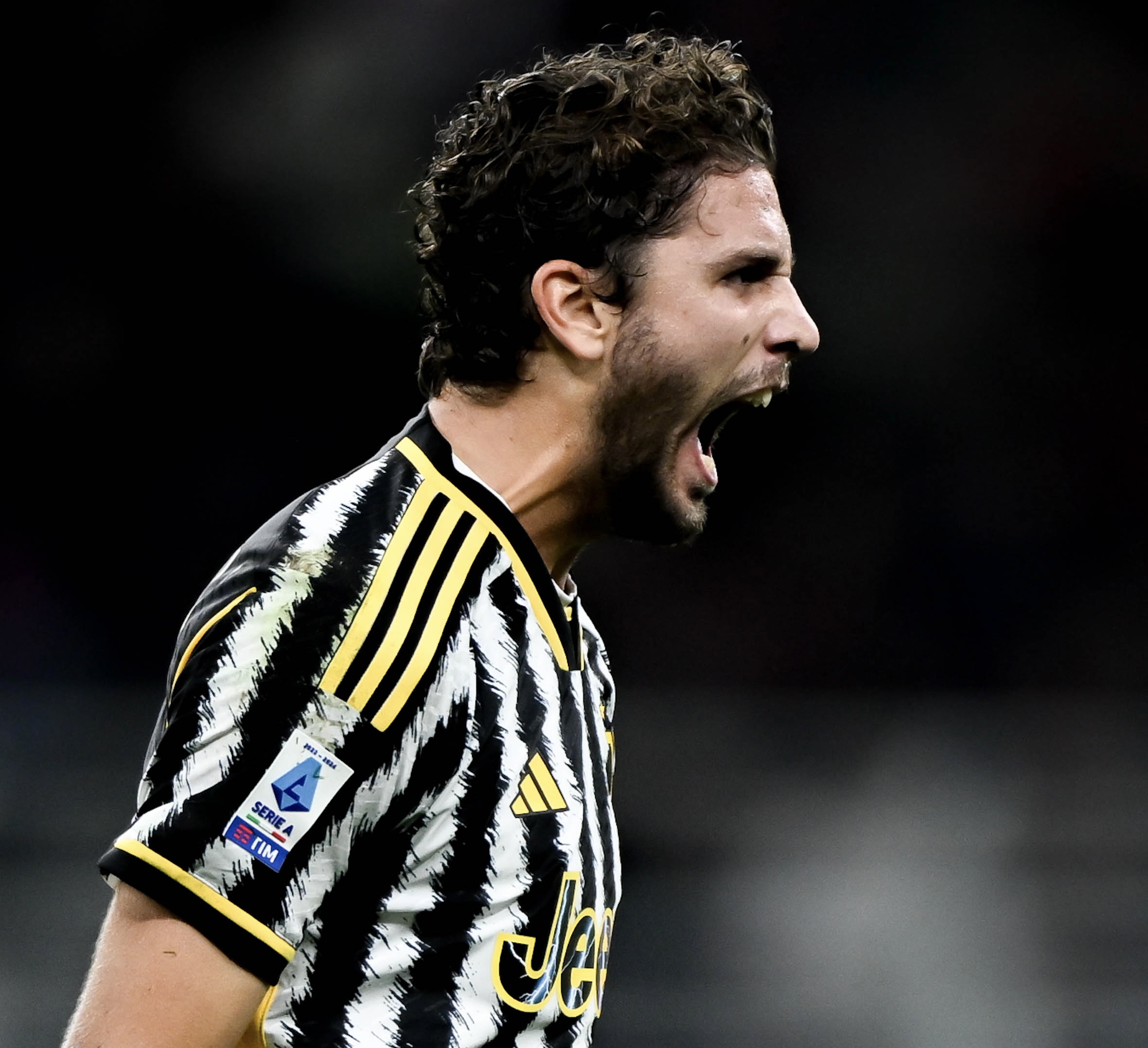 Locatelli esulta in Milan-Juventus