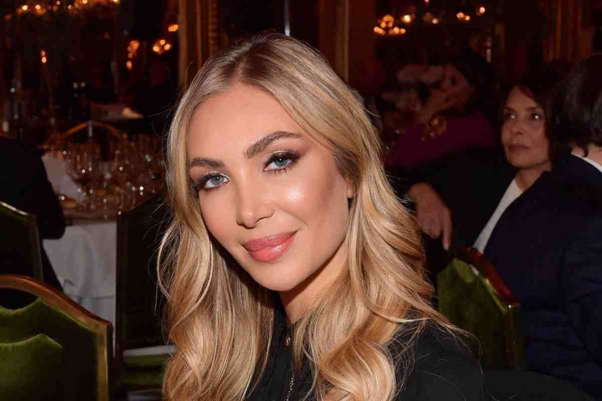 Laura Cremaschi scintillante: la sua bellezza abbaglia tutti