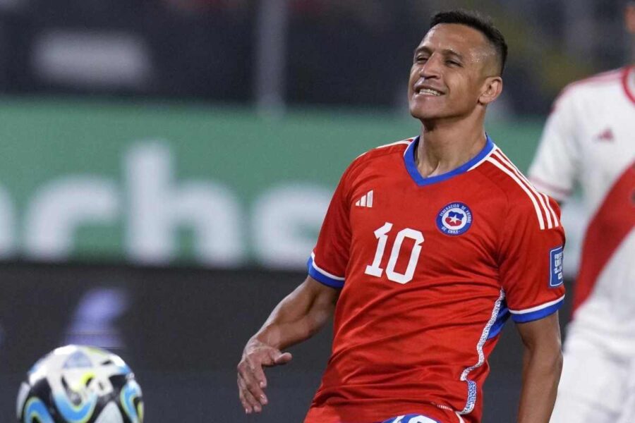 Calciomercato Inter addio Sanchez Milan Jovic