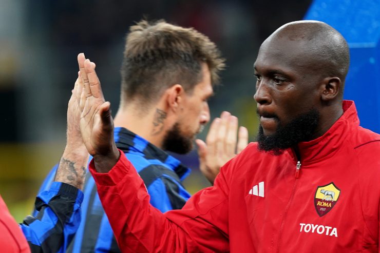 Lukaku ignora gli ex compagni