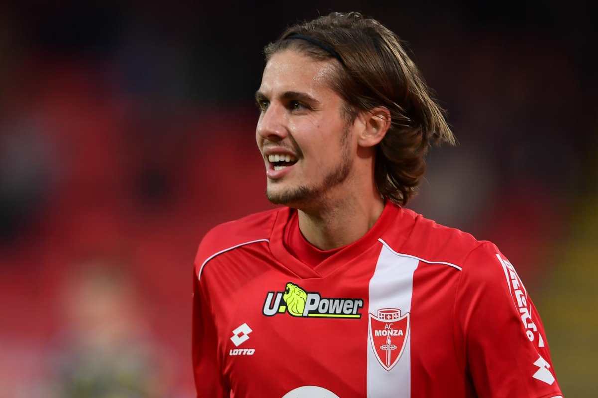 Trenta milioni cash, Galliani 'beffa' Inter e Juve