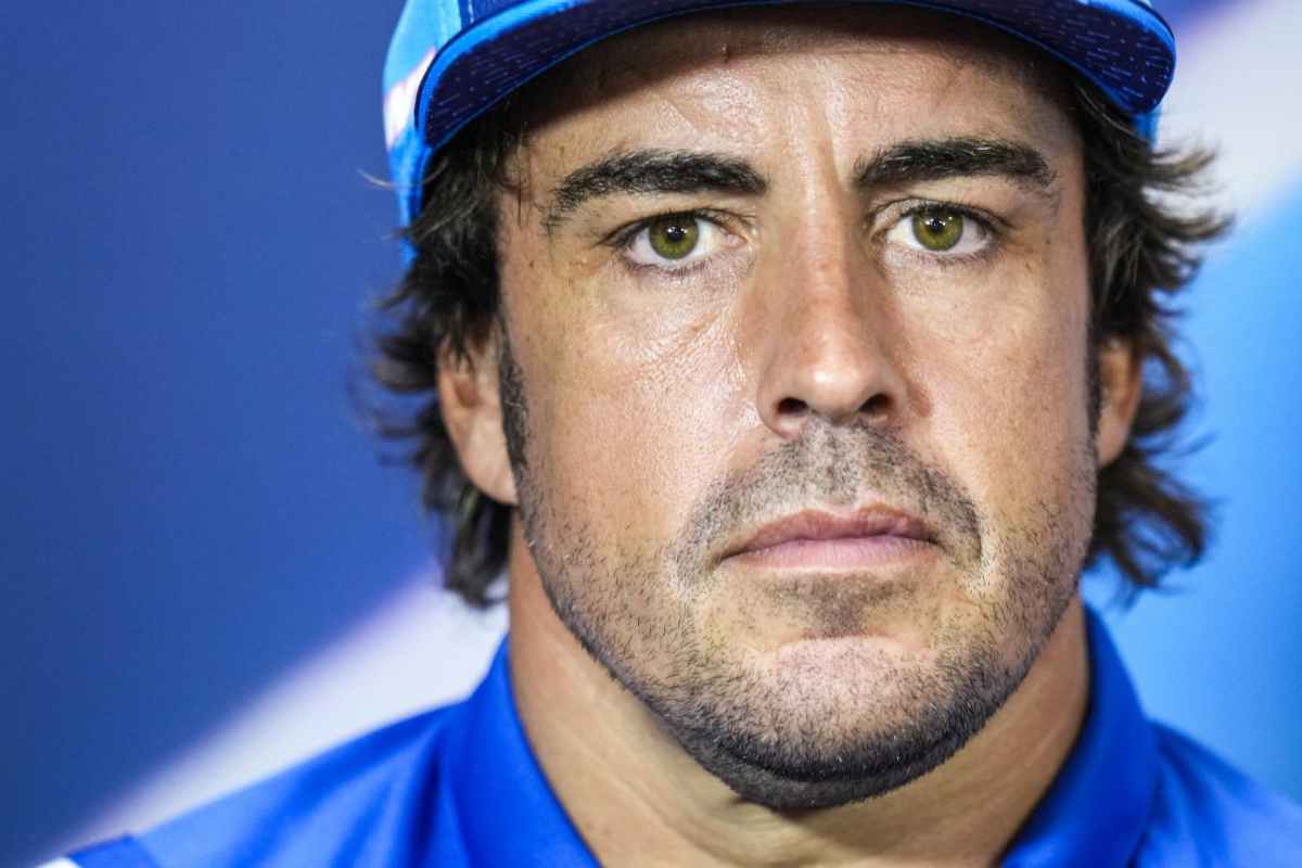 Alonso shock: alza bandiera bianca