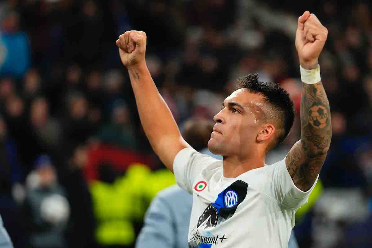 Real Madrid pensa ad uno tra Lautaro ed Osimhen