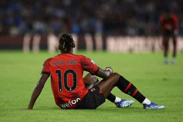 Calciomercato Milan addio Leao Psg Manchester United Manchester City