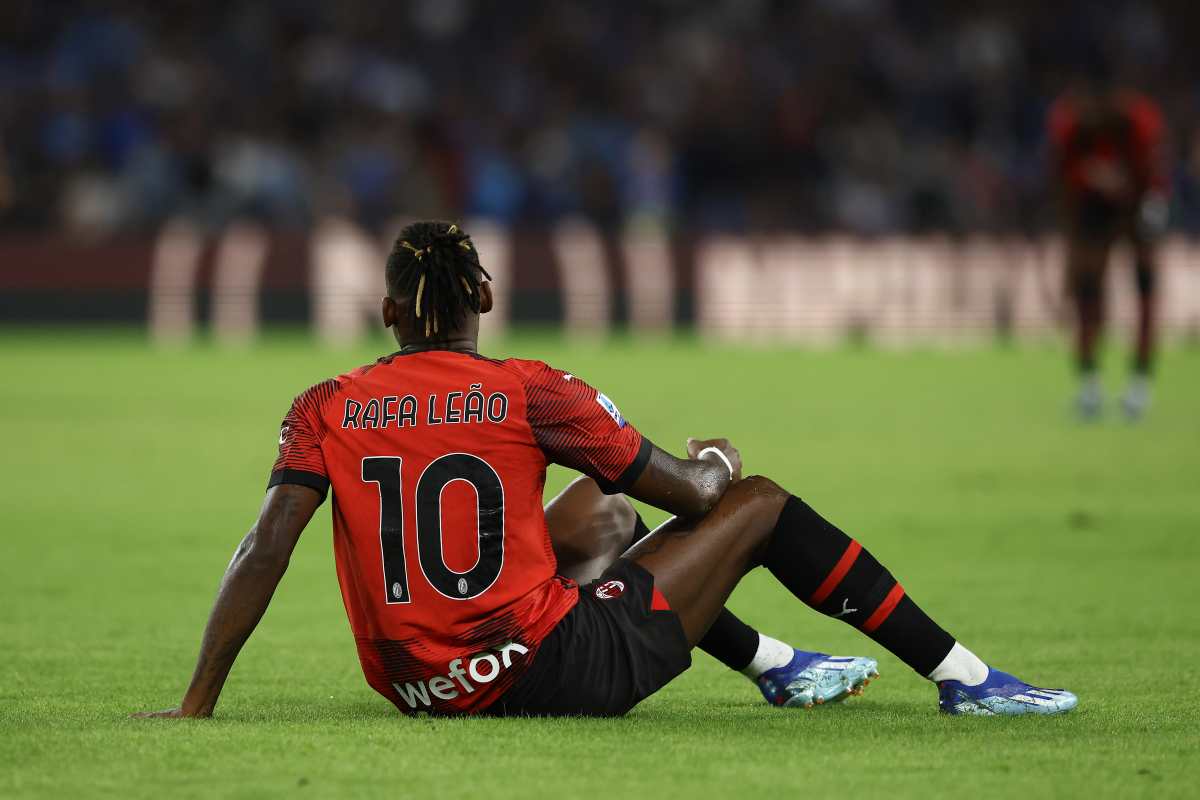 Calciomercato Milan addio Leao Psg Manchester United Manchester City