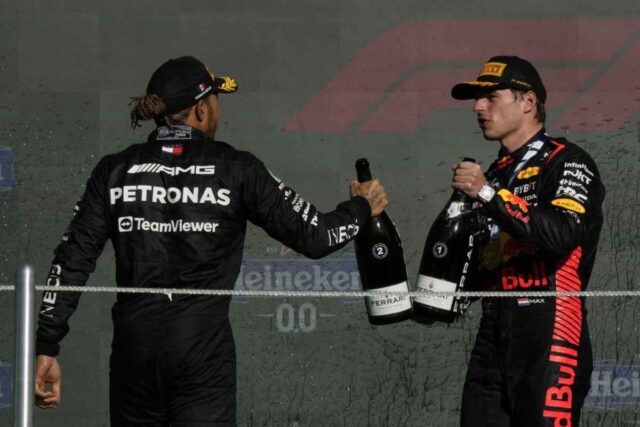 Hamilton e Verstappen insieme