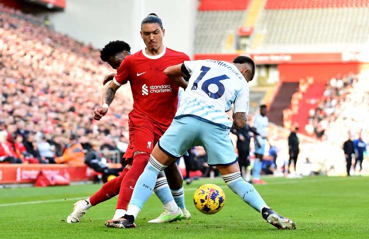 Possibile mercato bloccato per il Nottingham Forest dopo la denuncia di alcuni procuratori