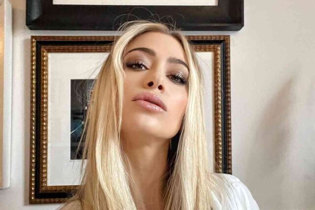 Martina Stella da urlo: lo shooting lascia senza respiro