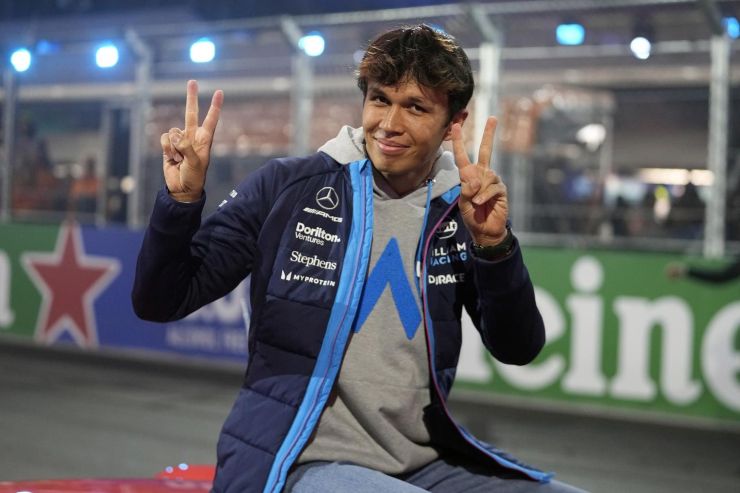 Albon si candida per un posto nel 2025