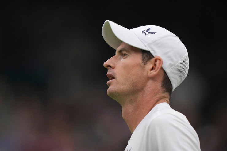 Il campione annuncia il ritiro dal tennis