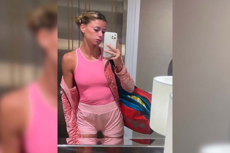 Camila Giorgi selfie bollente specchio