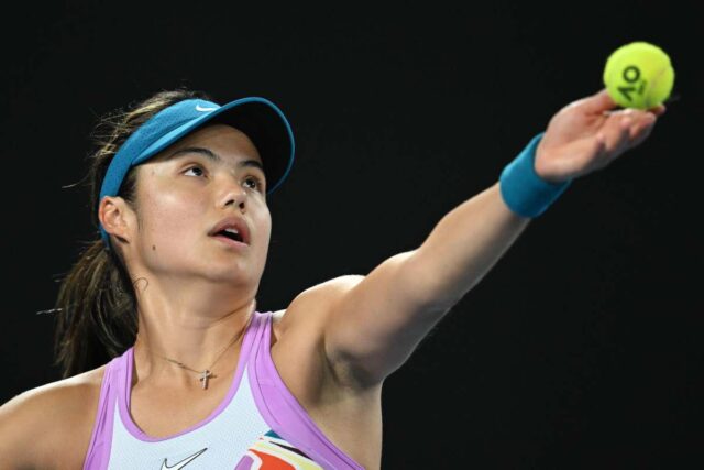 Emma Raducanu al top: la foto in shorts fa sognare i fan