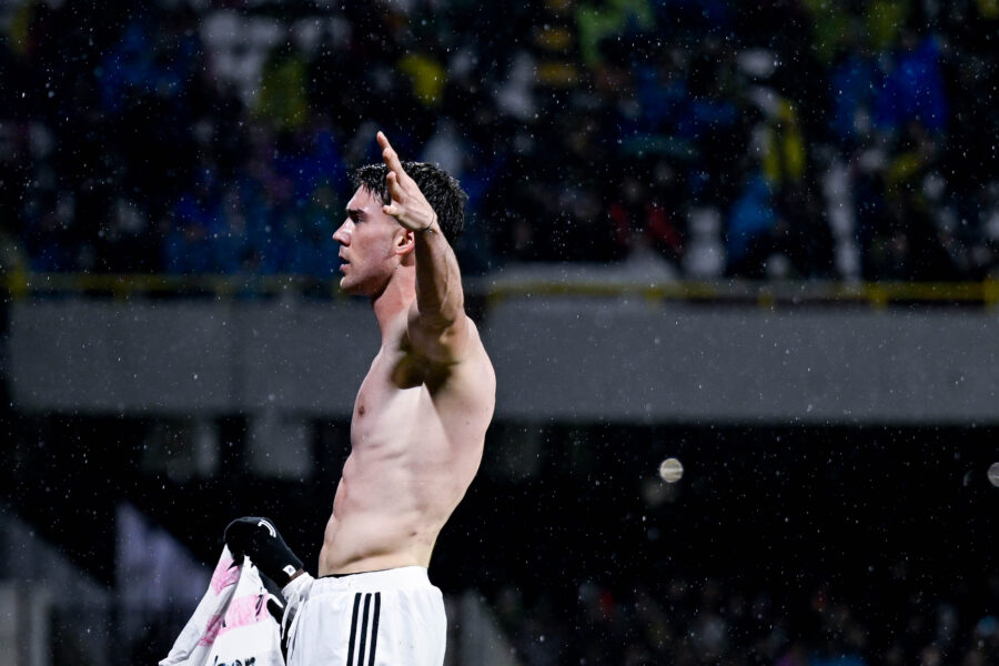 Vlahovic esulta in Salernitana-Juventus
