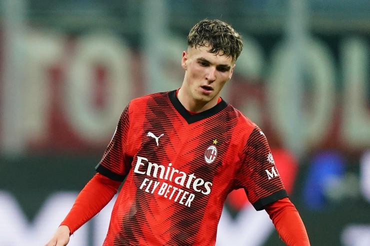 Mauro Tassotti promuove Alex Jimenez