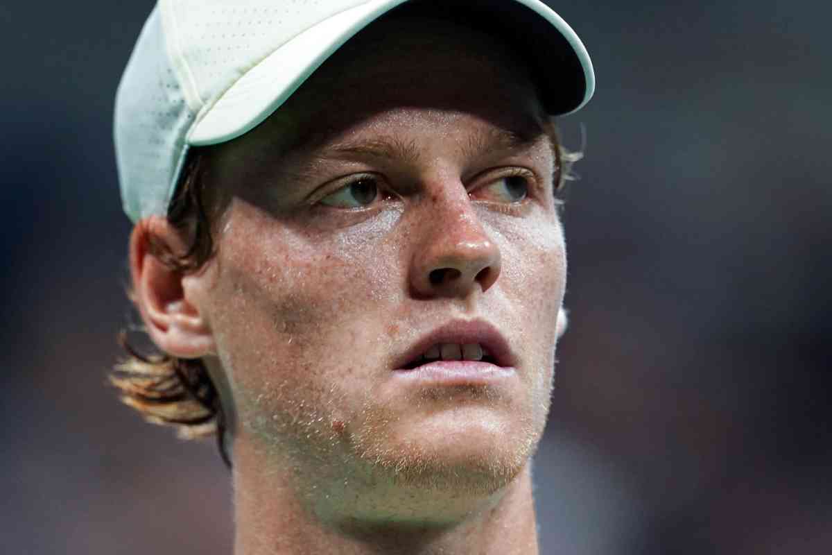 sinner beccato proprio mentre lo fa