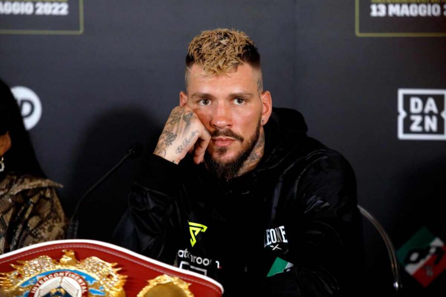 Scardina sorprende tutti