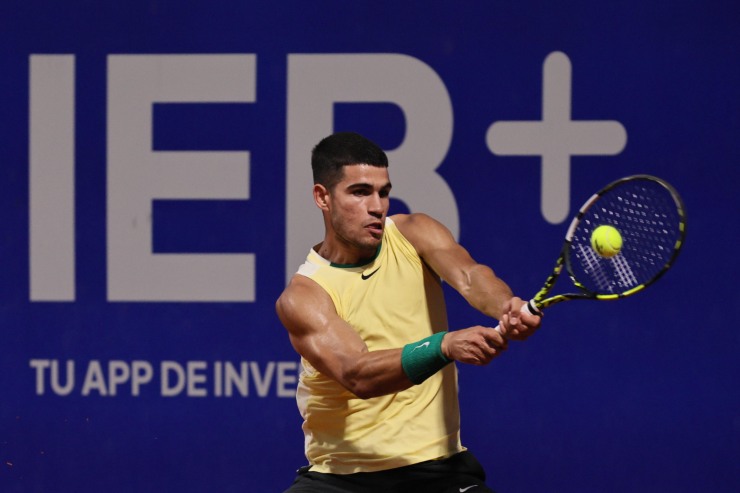 140 mila euro per allenarsi con Nadal o Alcaraz