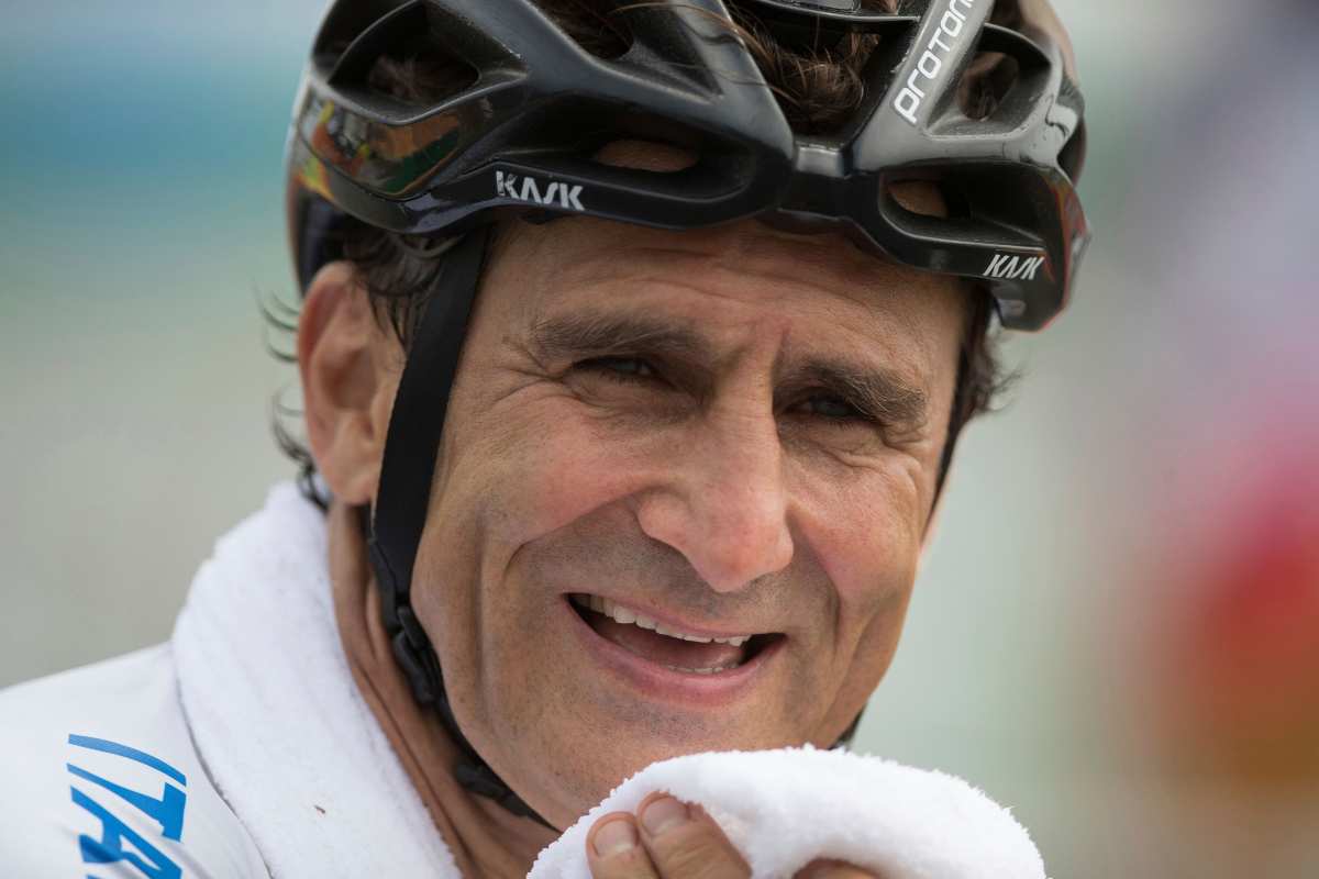 Il trionfo nel segno di Zanardi commuove tutti 