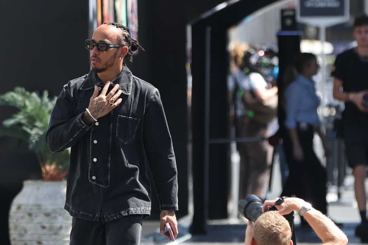 Il campione stronca il matrimonio Hamilton-Ferrari