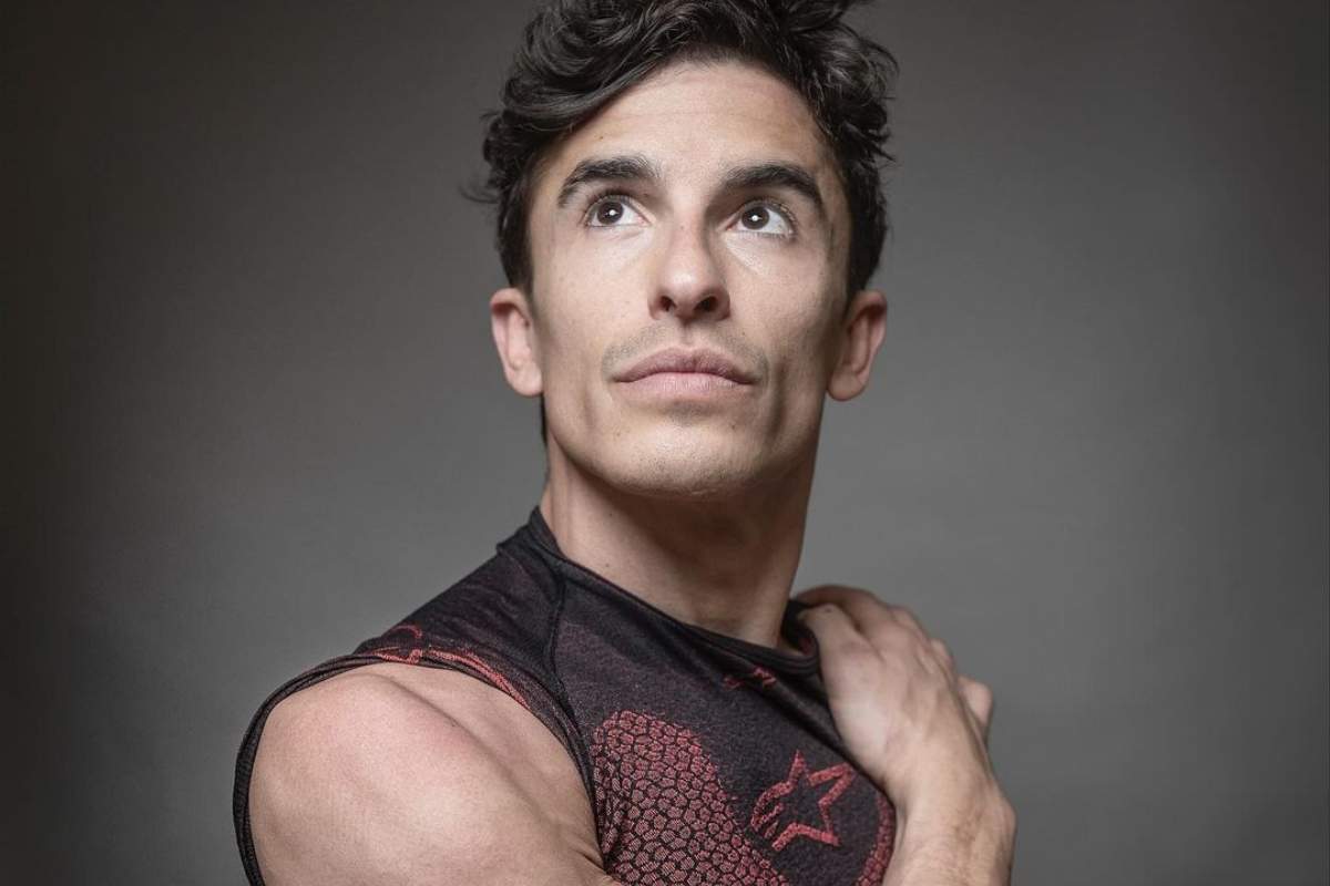 Il braccio destro di Marquez è stato operato quattro volte: rischio notevole