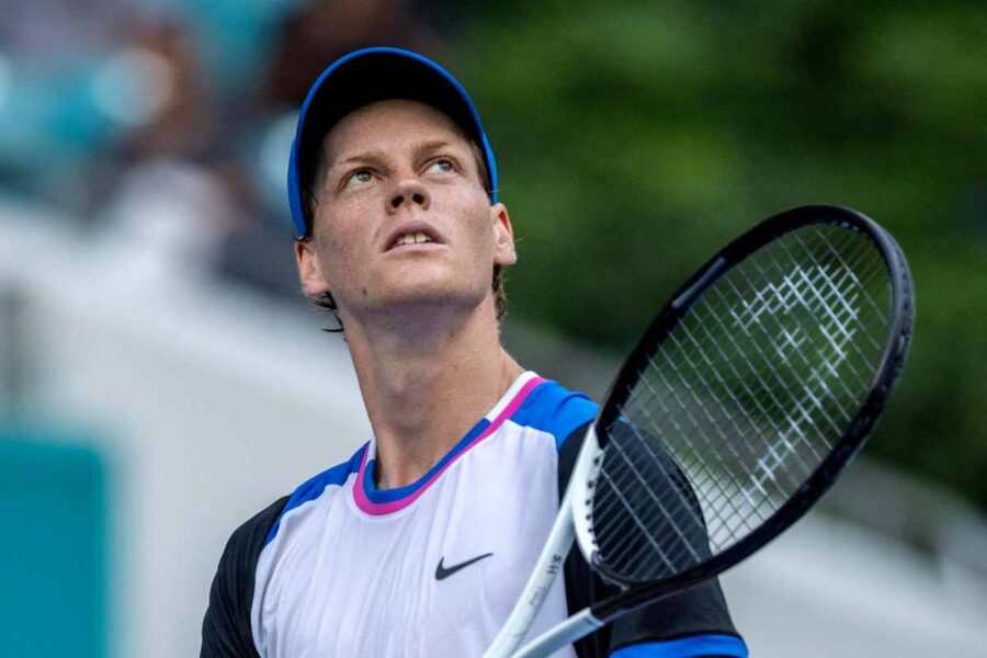 Clamoroso a Miami, sta succedendo di tutto: Sinner può approfittarne