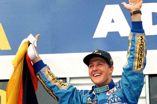 Hill torna ad Adelaide, dove avvenne l'incidente con Schumacher