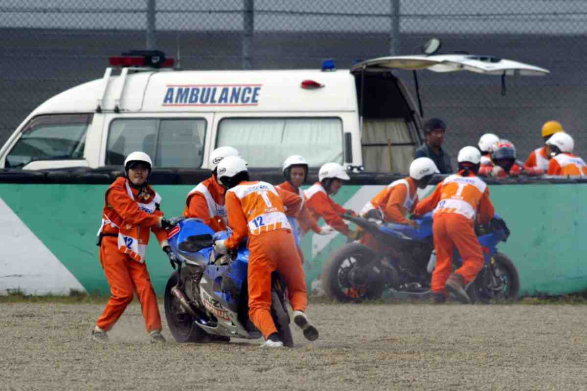 Clamoroso incidente per un pilota che ha fatto la storia della MotoGP