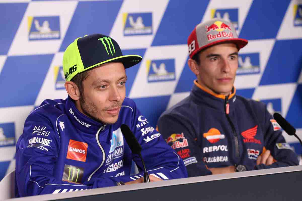 Come Marquez contro Rossi: la storia si ripete, Marc adesso è nei guai