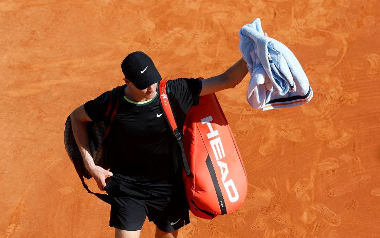 Sinner è stato derubato: shock a Monte Carlo