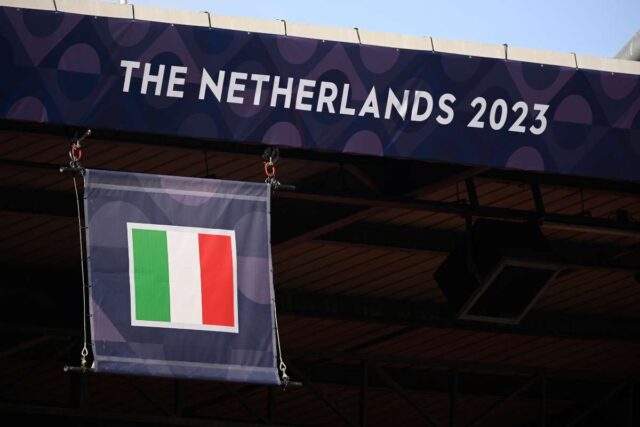 Italia, il giocatore si ritira per problemi al cuore: i tifosi retano scioccati