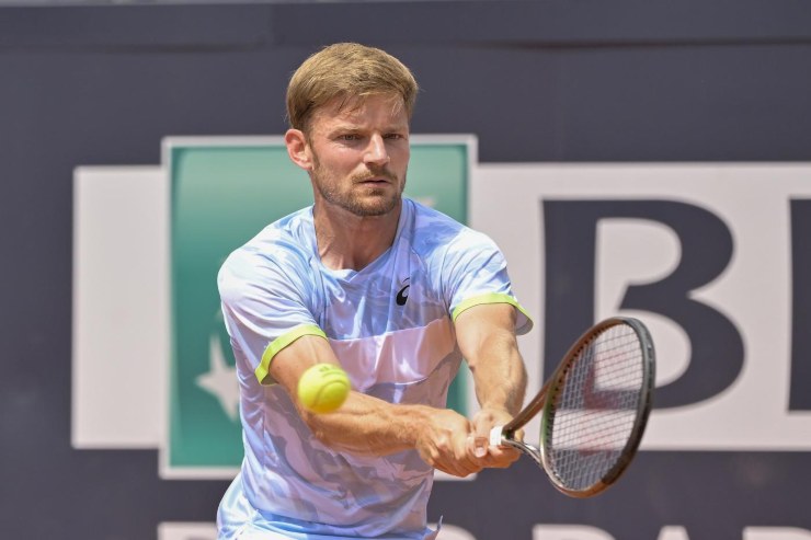 Furia Goffin: "Mi hanno sputato addosso"