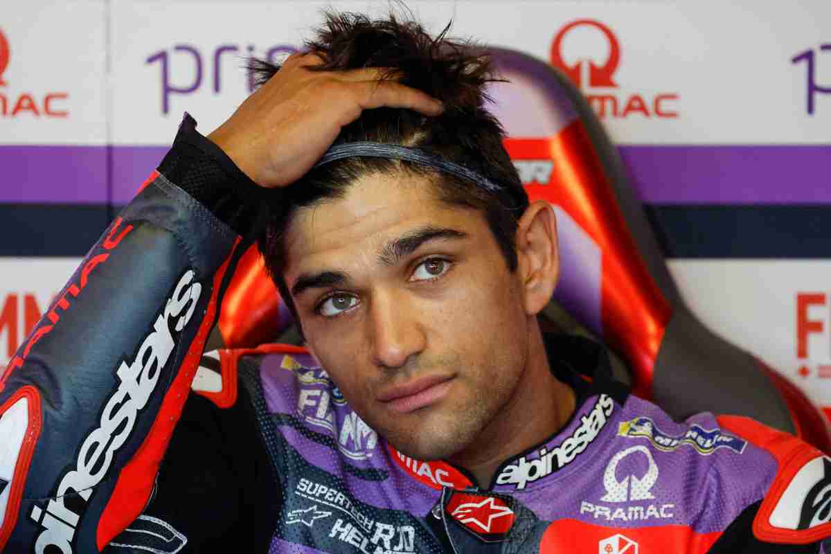 Ducati, Jorge Martin ha dato un ultimatum sul suo futuro: ecco tutti gli aggiornamenti. Bagnaia spettatore