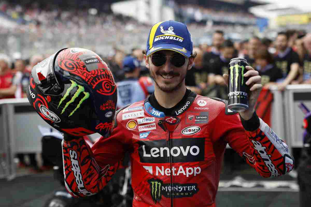 Ducati, Jorge Martin ha dato un ultimatum sul suo futuro: ecco tutti gli aggiornamenti. Bagnaia spettatore