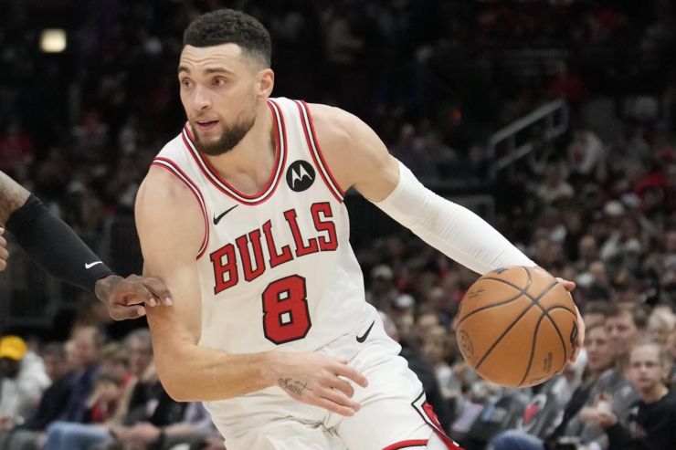 LaVine, James e Davis verso i Lakers?