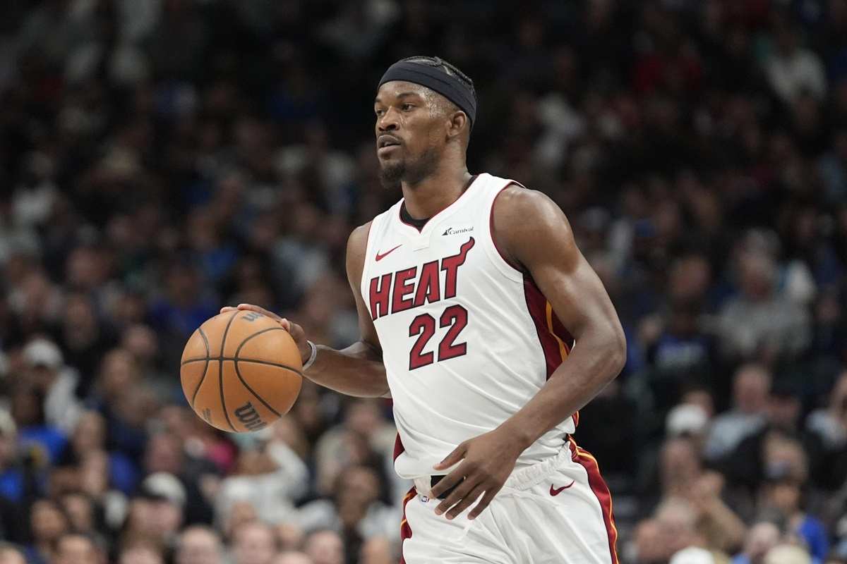 Niente da fare per Lebron: salta Butler
