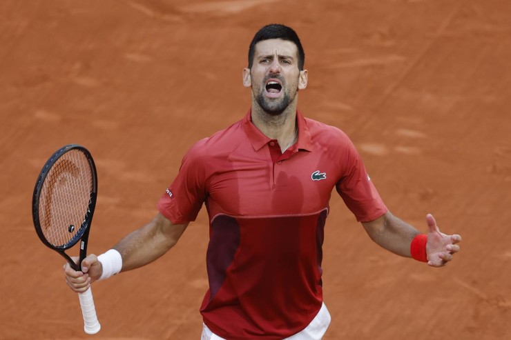 Gaffe Lacoste su Djokovic