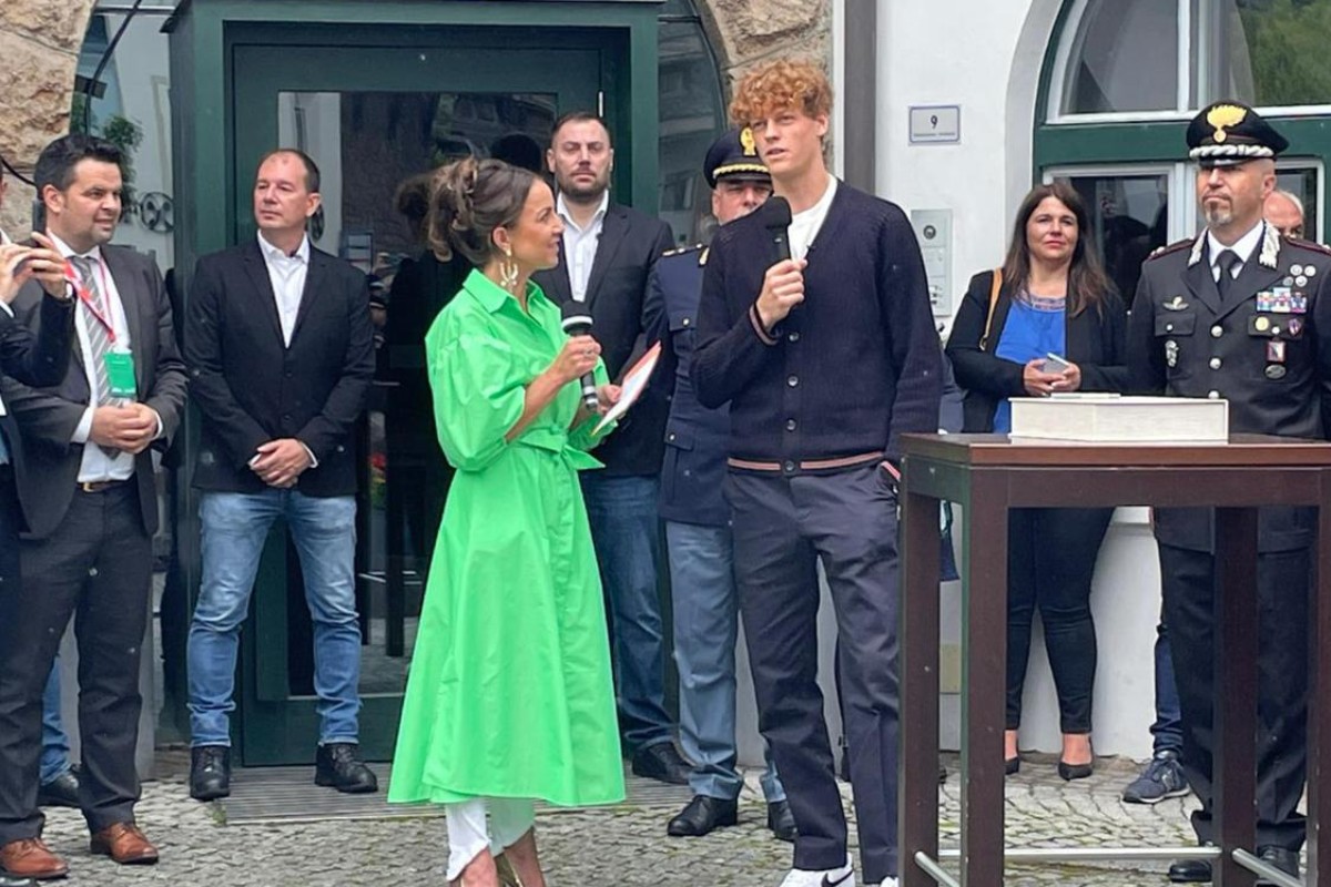 Lacrime per Jannik Sinner: l'iniziativa è stata bellissima