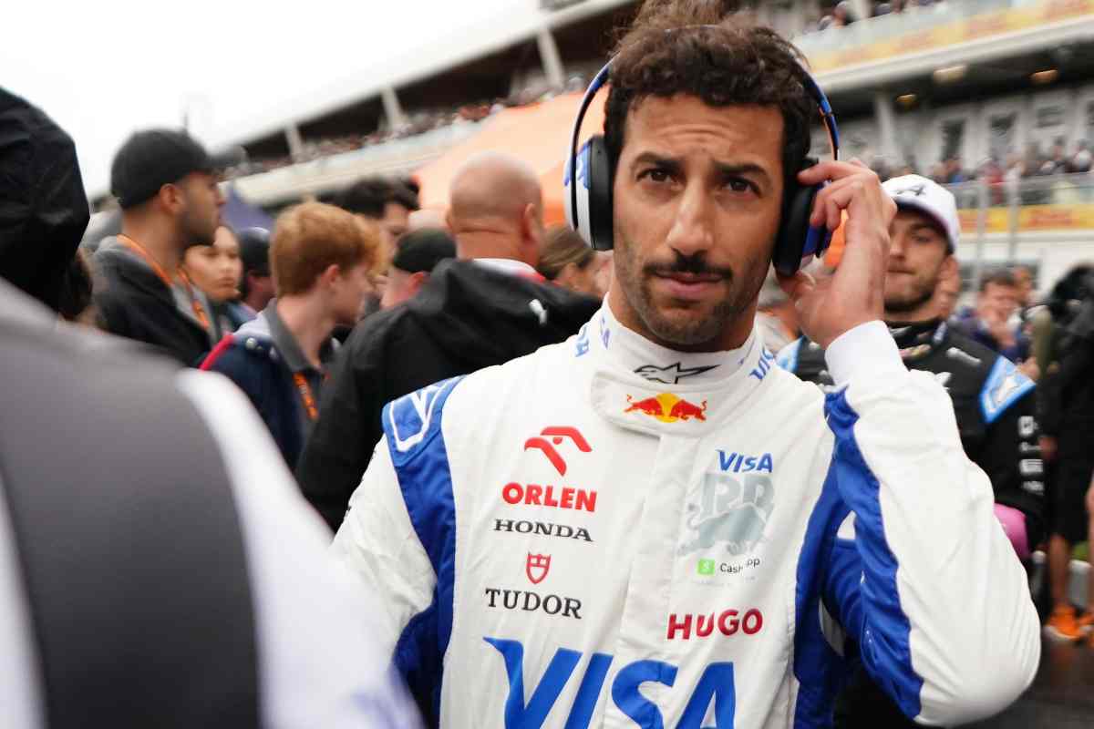 Ricciardo messo alla porta dalla RB