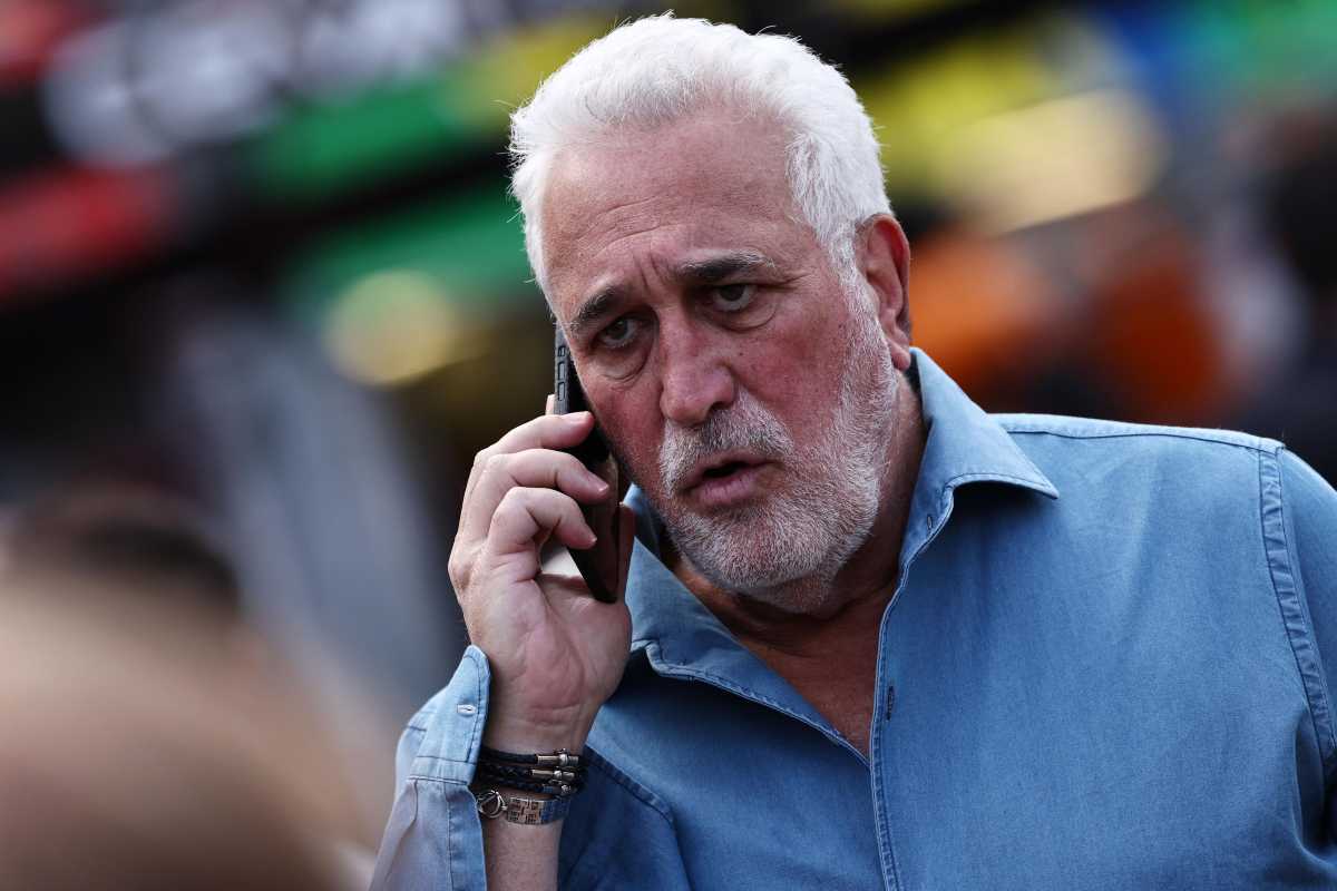 L'Aston Martin piazza in colpo assurdo in Formula 1