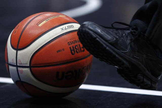 Mercato basket salta tutto