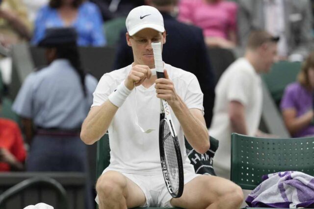 Jannik Sinner e l'annuncio drammatico