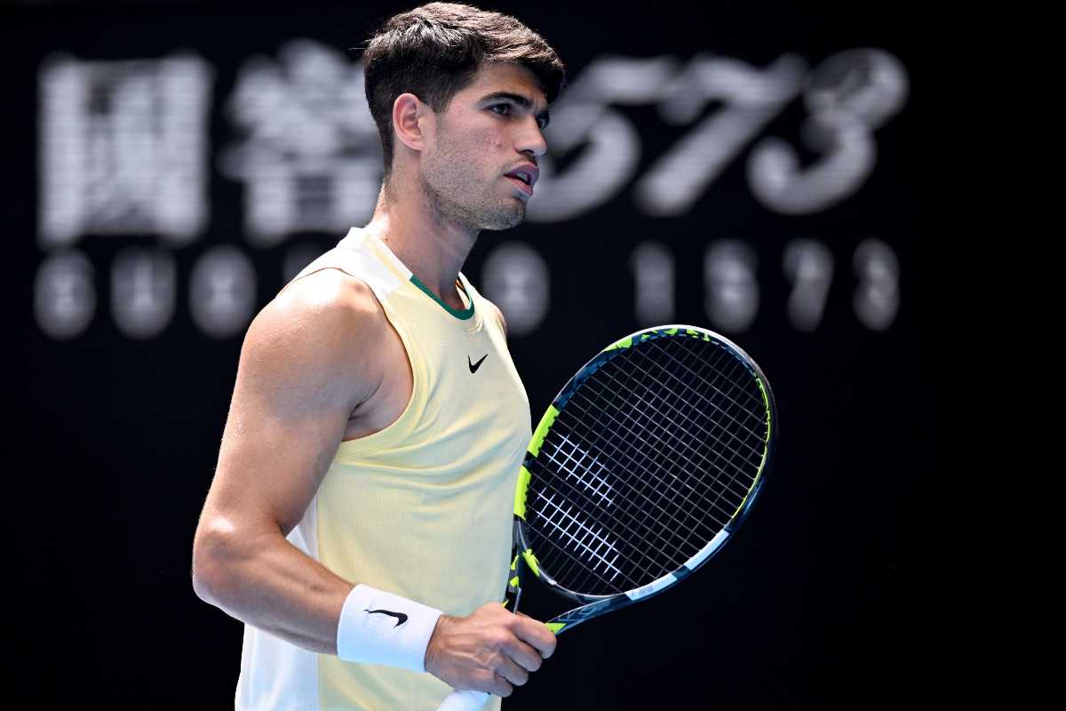 Alcaraz e Zverev insidiano Sinner