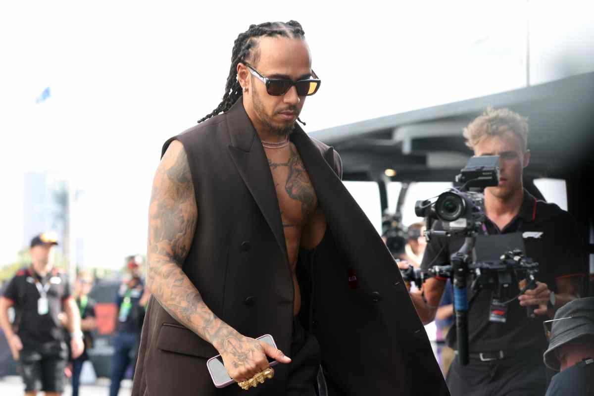 Hamilton spiazza tutti e sposa la MotoGP