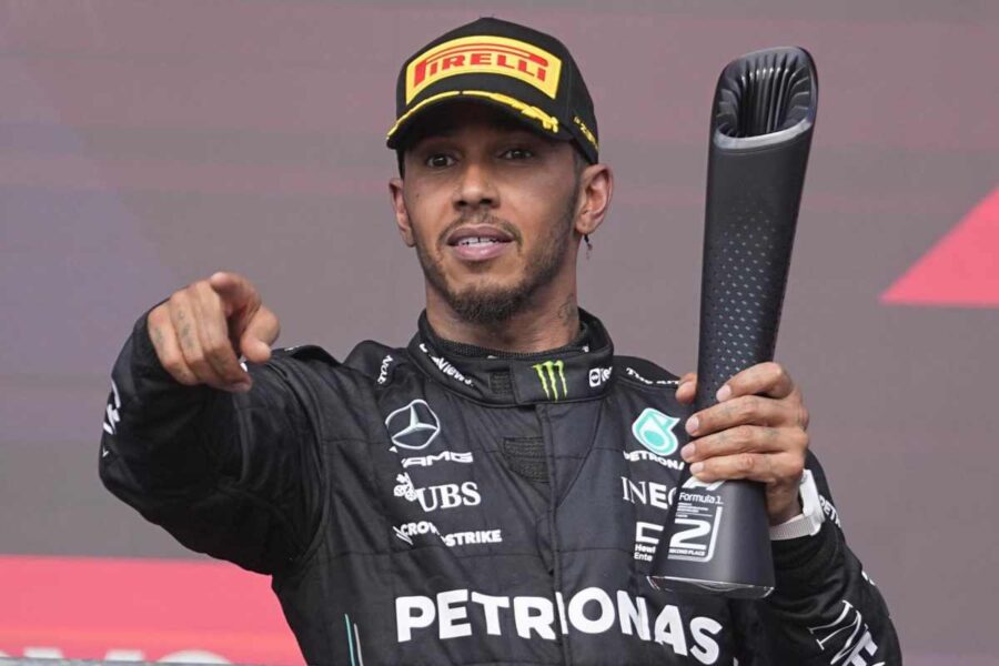 hamilton domina e stupisce, talento intramontabile