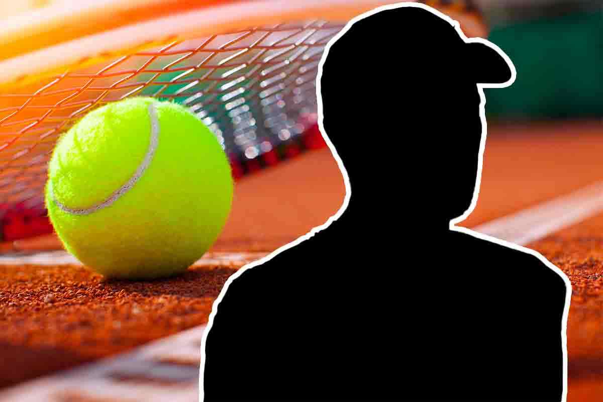 Il tennista si ritira