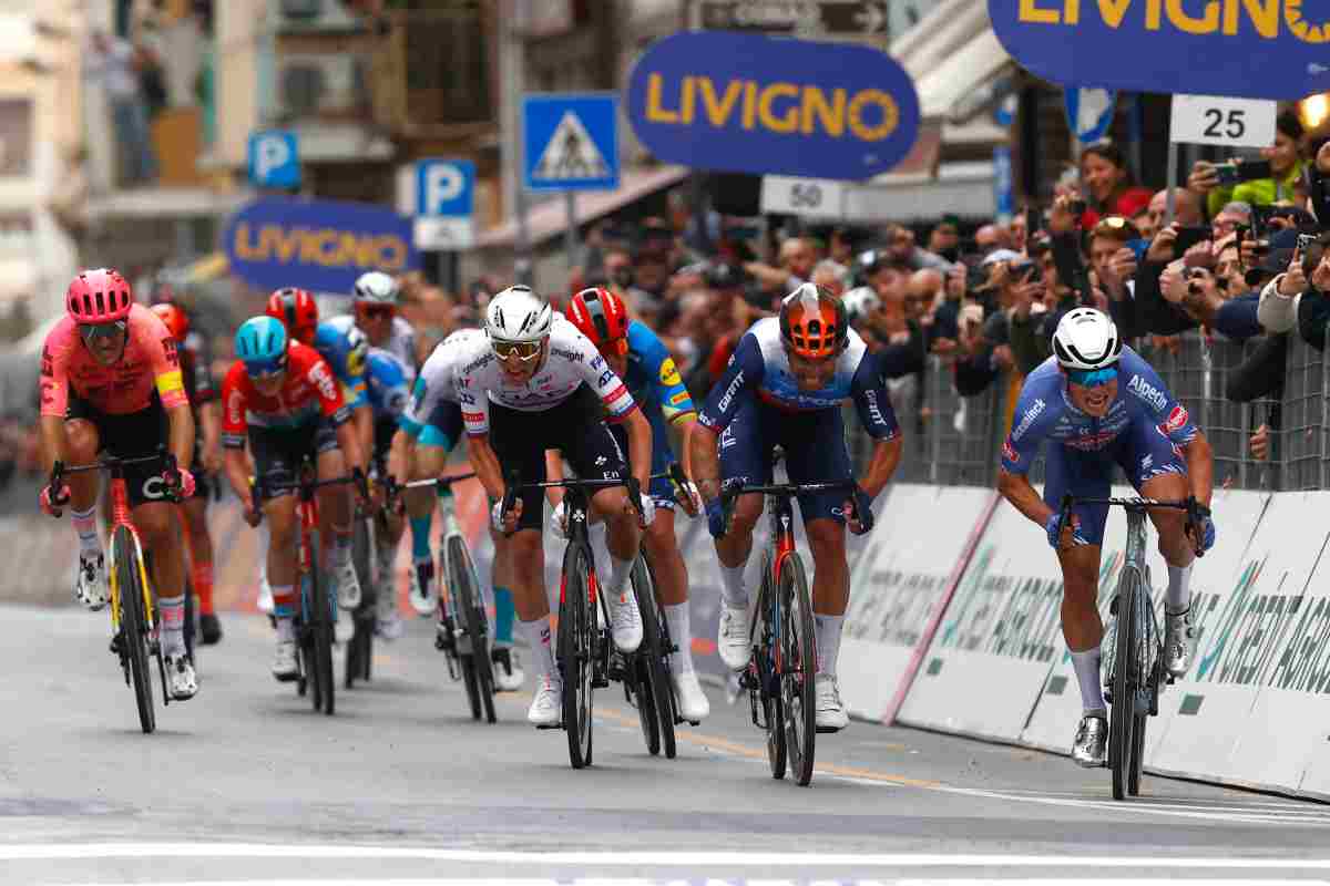 licenziamento ciclismo