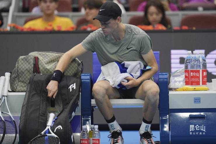 Sinner e l'annuncio sul doping 