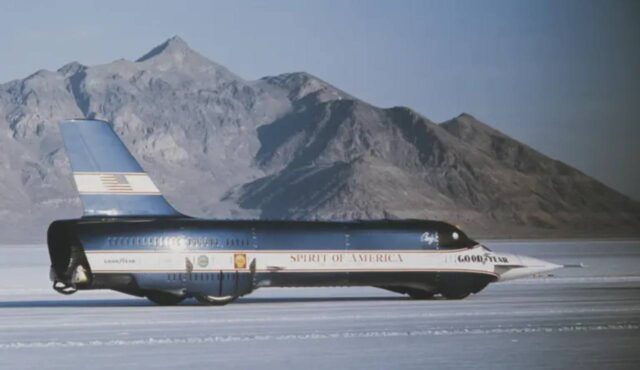 L'auto-jet Sonic I (RM Sotheby's)