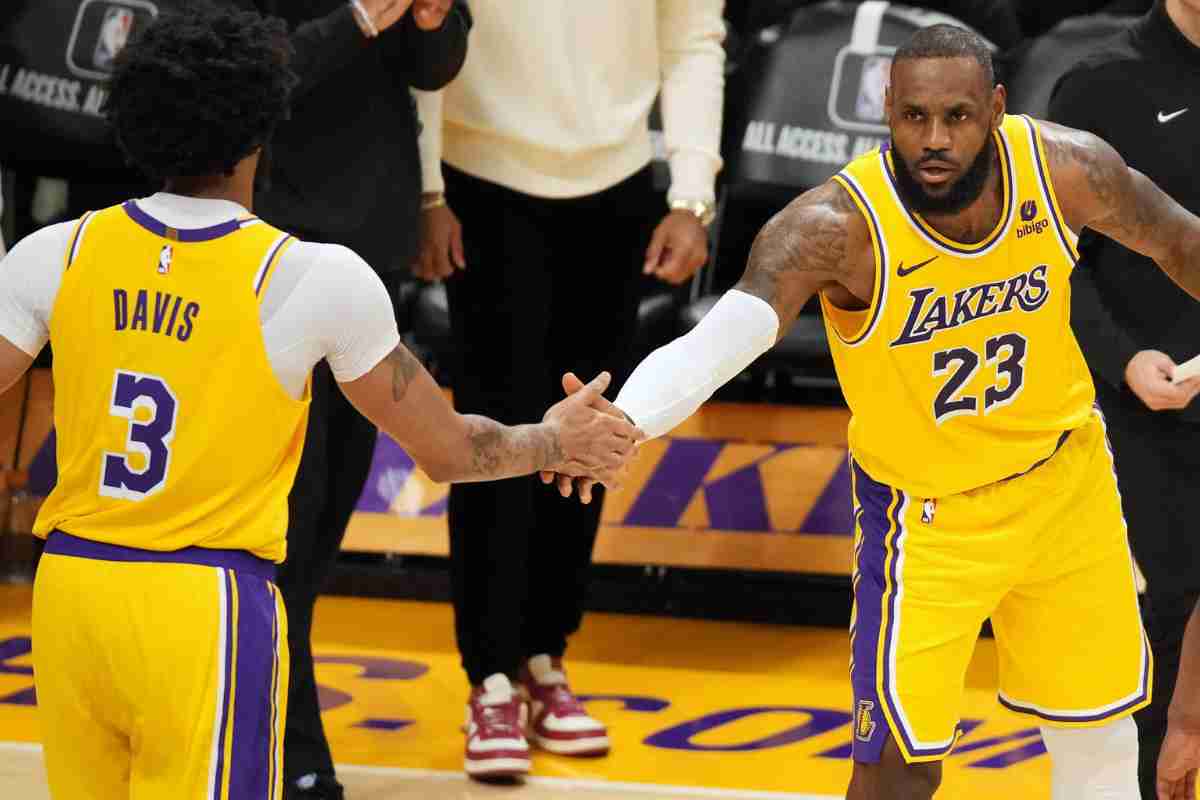 LeBron James e Anthony Davis